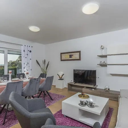 Anita For 7 People Near With Private Pool And Beautiful Garden Villa *