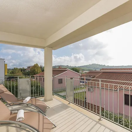 Anita For 7 People Near With Private Pool And Beautiful Garden * Porec