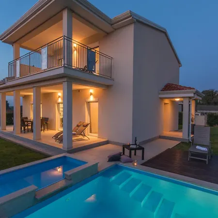 Anita For 7 People Near With Private Pool And Beautiful Garden Villa *
